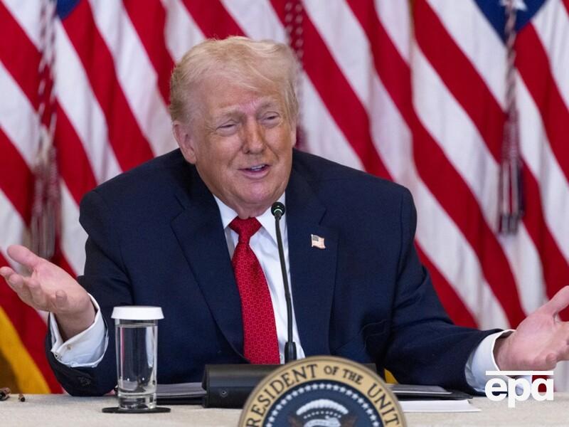 Трамп пригрозил пошлинами странам, которые против его посяганий на Гренландию