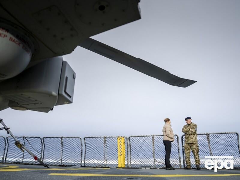 "Выглядит как начало анекдота". Министр обороны Италии высмеял отправку европейских войск в Гренландию