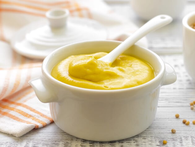 Смешайте это один к одному – и получится невероятно вкусная заправка для любого салата. Рецепт