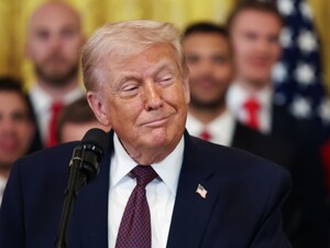 Трамп вимагає від країн $1 млрд за участь у його 