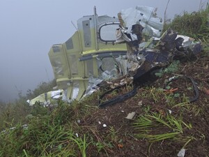 В Індонезії зазнав аварії літак із 10 людьми на борту, знайшли тільки одне тіло