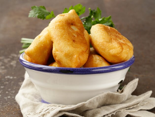 За 30 хвилин матимете смажені пиріжки. Рецепт смачної начинки