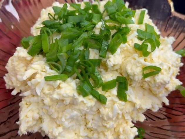 Без света и газа приготовьте эту намазку из самых простых продуктов. Получится очень вкусно 