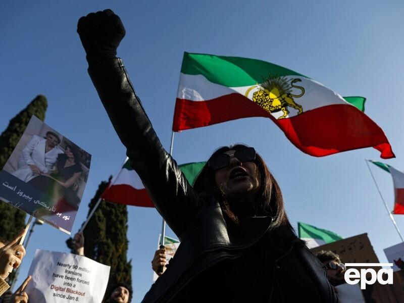 "Врачи шокированы и плачут". В Иране убиты более 16 тыс. протестующих, тысячи людей лишились зрения – СМИ