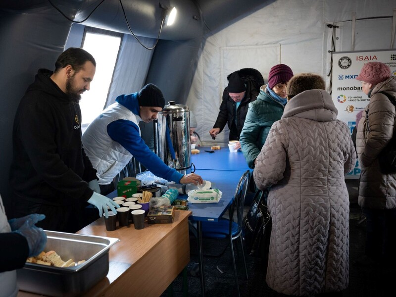 В Україні розгорнуть мобільні кухні з гарячою їжею – Свириденко