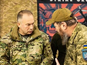 Армия РФ стягивает резервы к Покровску, ищет возможности прорыва обороны – Сырский