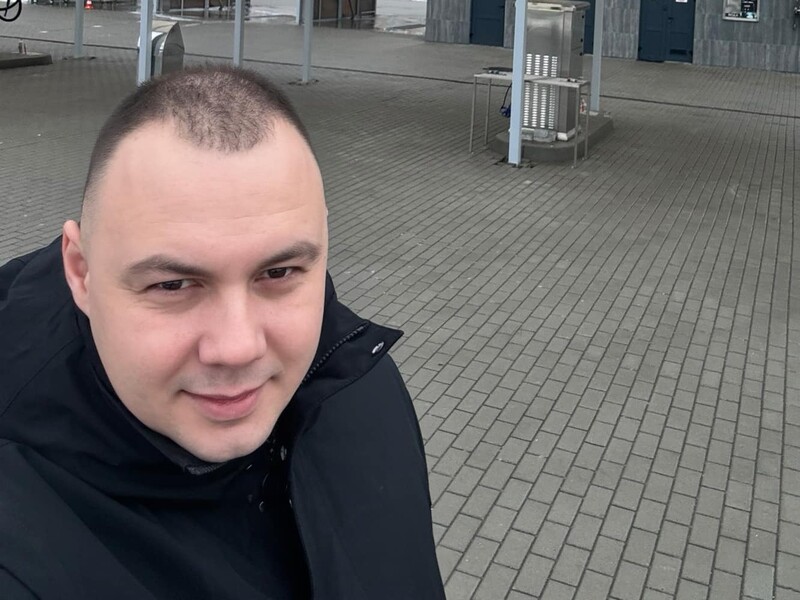 "Щиро дякую міським службам". Депутат Київради повідомив, що зламав хребта