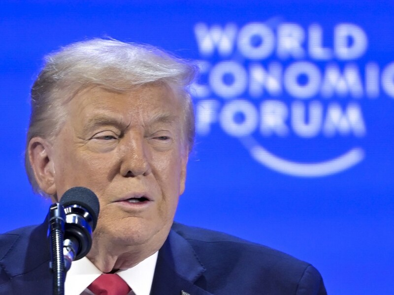 "Это ужасно, что они делают с собой". Трамп назвал "ошибки" Европы