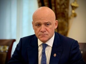 Труханову скасували домашній арешт і зняли електронний браслет