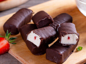 15 хвилин – і неймовірно смачне пташине молоко готове. Простий рецепт десерту