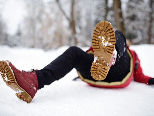 Як підкачати стегна, спалити зайві калорії і не впасти на слизькій дорозі. Поради тренерки