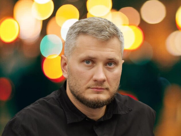 Зеленский наградил орденом депутата Киевсовета, чей фонд возил в столицу генераторы