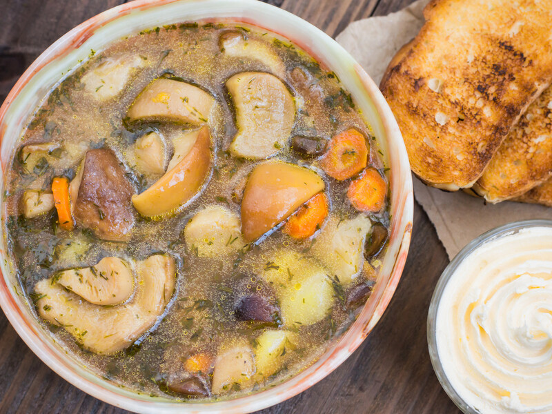 Такое блюдо согреет и насытит. Рецепт питательной юшки на период холодов