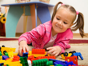 Шесть причин, почему не надо покупать ребенку гору игрушек