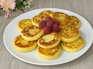 Секрет невероятно нежных и вкусных сырников – в этом рецепте без добавления муки