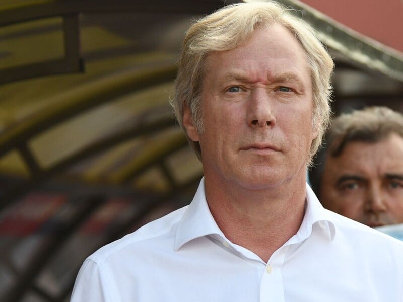 Алексей Михайличенко: Конфликта не было. Слесарь Прыщ ударил мою жену в грудь и сказал: "За...бали вы все"