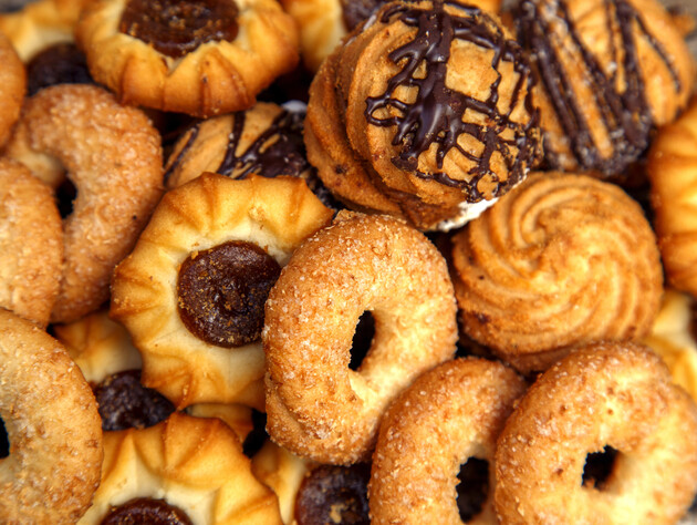 Усього три інгредієнти – і за пів години отримаєте дуже смачне печиво до чаю. Простий рецепт