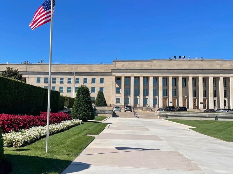 Пентагон объявил, кто в НАТО отвечает за урегулирование в Украине