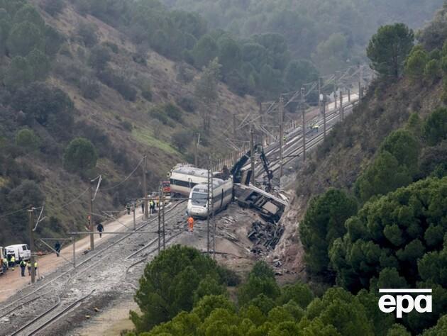 До смертельної аварії потяга в Іспанії могло призвести пошкодження колії ще до події