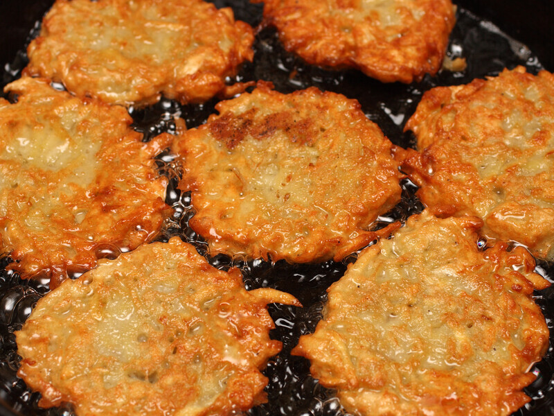 Сделайте это – и драники получатся самыми вкусными и сочными. Лучший рецепт