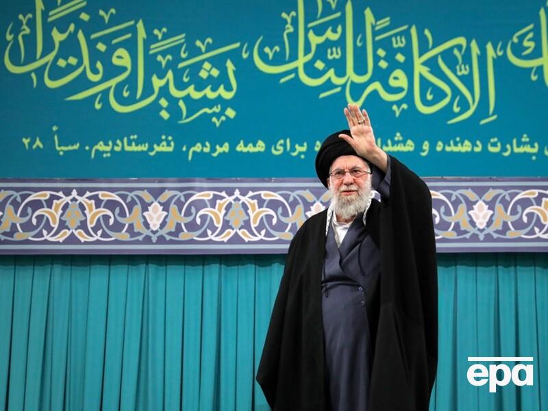 Аятола Хаменеї на тлі ймовірного удару США переїхав до бункеру – ЗМІ