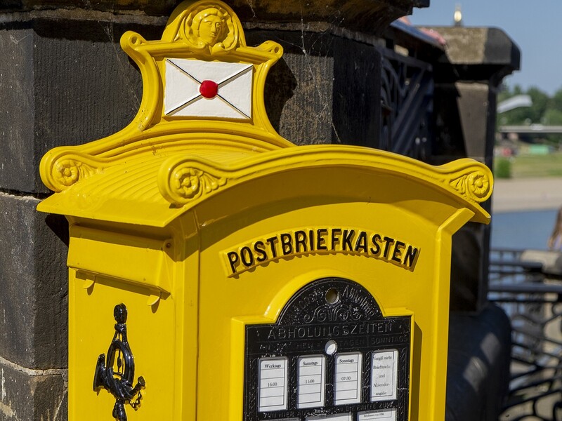 "Теневая почта" Путина. Bild выяснил, как подсанкционные товары попадают из ЕС в Россию