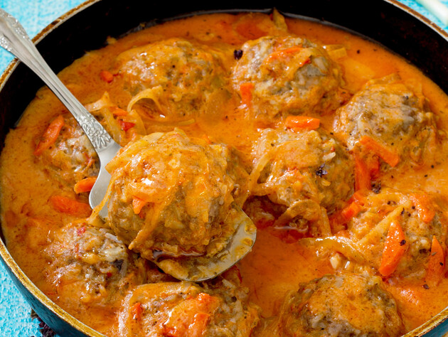 Чтобы тефтели получились вкусными и сочными – добавьте это во время замеса фарша. Лучший рецепт