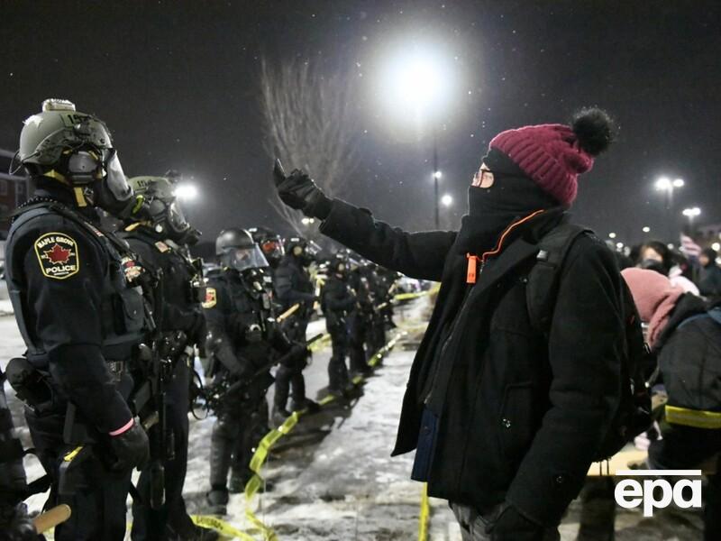 Присутствие агентов американской Службы иммиграции на Олимпиаде 2026 вызвало скандал в Италии