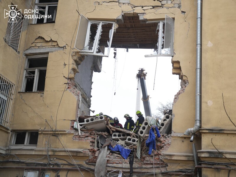 В Одессе сегодня – день траура. Город вторую ночь подряд – под ударами РФ