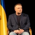 Путін вибирає третій варіант, сподіваючись, що Вашингтон і Пекін погодяться на другий