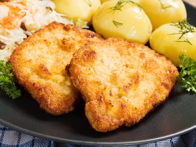 Щоб відбивні ідеально просмажилися й набули неймовірного смаку – зробіть це. Рецепт