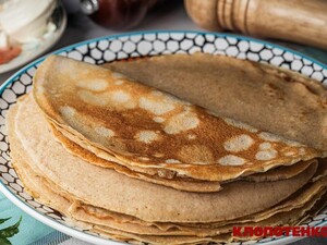 Пожарьте блины именно из этой муки – и будете иметь завтрак, обед или сытный ужин