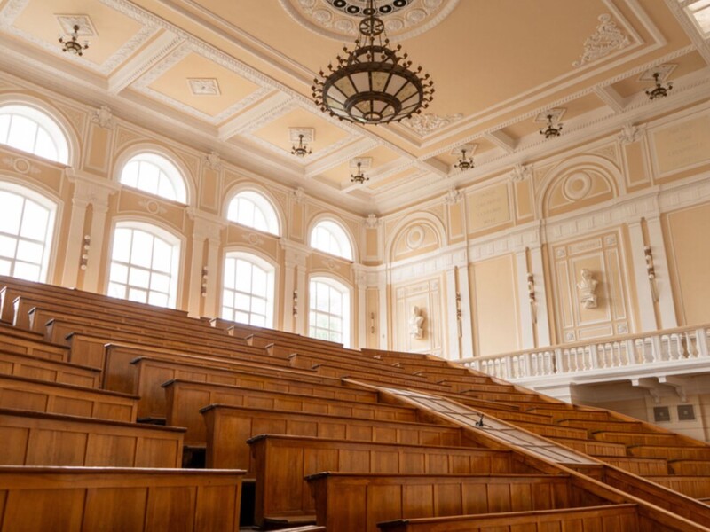 Міносвіти України порадило вишам продовжити канікули або дистанційне навчання 