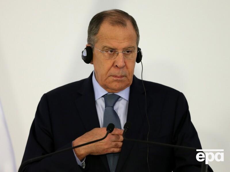 Лавров заявил, что для РФ неприемлемо перемирие, которого "добивается Зеленский"