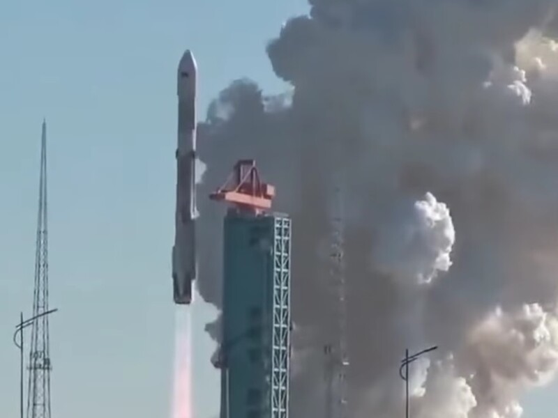 У п'ятницю на Європу можуть упасти уламки китайської ракети-носія – метеорологи