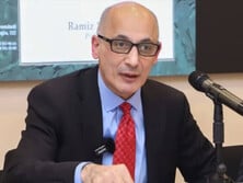 Ось чому я їм так не подобаюся. Не тому, що я 