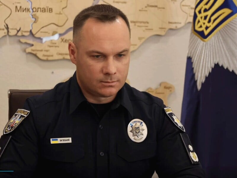 "Хладнокровно добивал". Выговский заявил, что СМИ героизируют убитого стрелка из Черкасской области