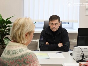 Понад 1 млн ВПО не отримали пенсії в січні, серед них – мати омбудсмена Лубінця. Він прокоментував