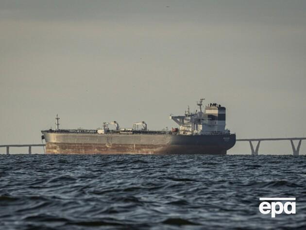 ЕС рассматривает замену ценового ограничения на российскую нефть запретом на морские услуги – Bloomberg