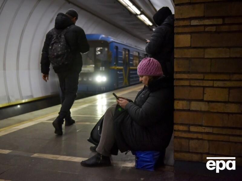 У Києві поновили роботу всі гілки метрополітену. Яка ситуація зі світлом у столиці й області?