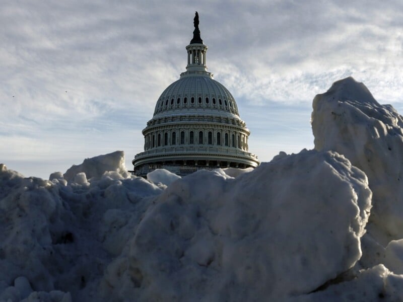 Ще одна зимова буря накрила США. Уже понад 100 загиблих