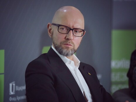 Пишуть, що в Росії мене оголосили в розшук. Нехай божеволіють від безсилля