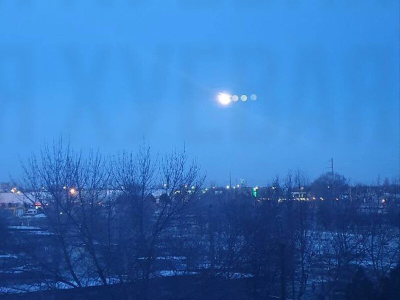 Над Одессой появилось сразу четыре Луны
