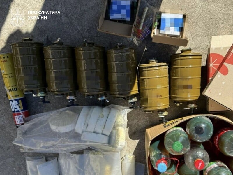 Суд дал 15 лет тюрьмы агенту ГРУ, который пытался подорвать почту в центре Запорожья с помощью бомбы