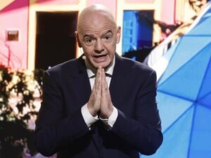 Президент ФІФА заявив, що відсторонення Росії 