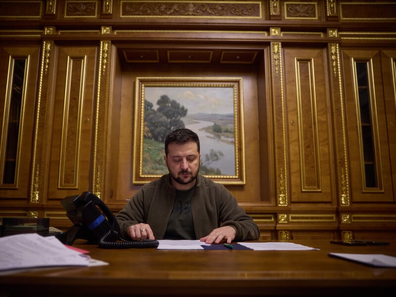 Украина продлила санкции против Фирташа, Козака и связанных с ними лиц и компаний