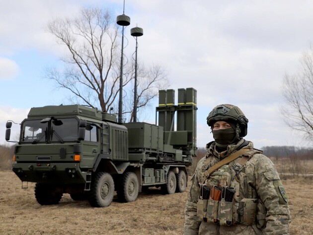 ПВО Украины за ночь сбила 38 ракет, в том числе баллистику