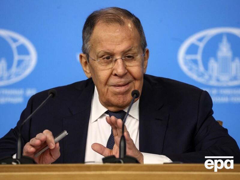 Лавров обвинил ФРГ в "одержимости реваншем" и связал это с Украиной. В Берлине ему ответили