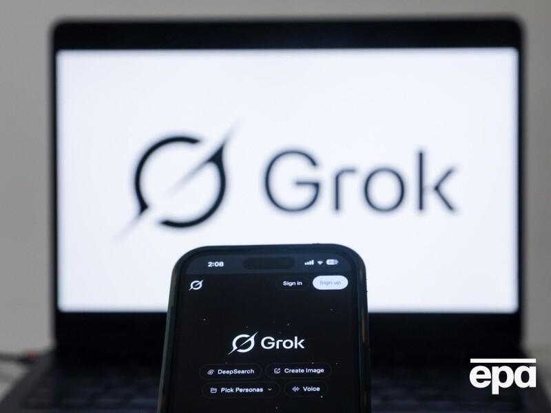 Чат-бот Grok продолжает "раздевать" людей, несмотря на ограничения – Reuters