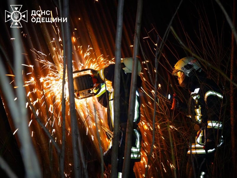 В ночной атаке оккупантов на Одессу ранены две женщины